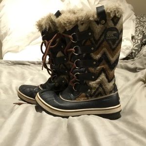 Sorel snow boots
